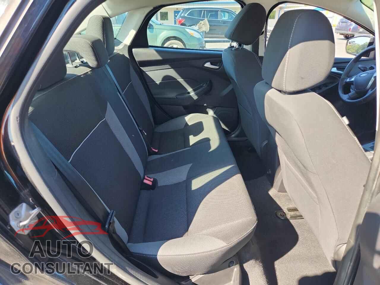 FORD FOCUS 2014 - 1FADP3F21EL455460
