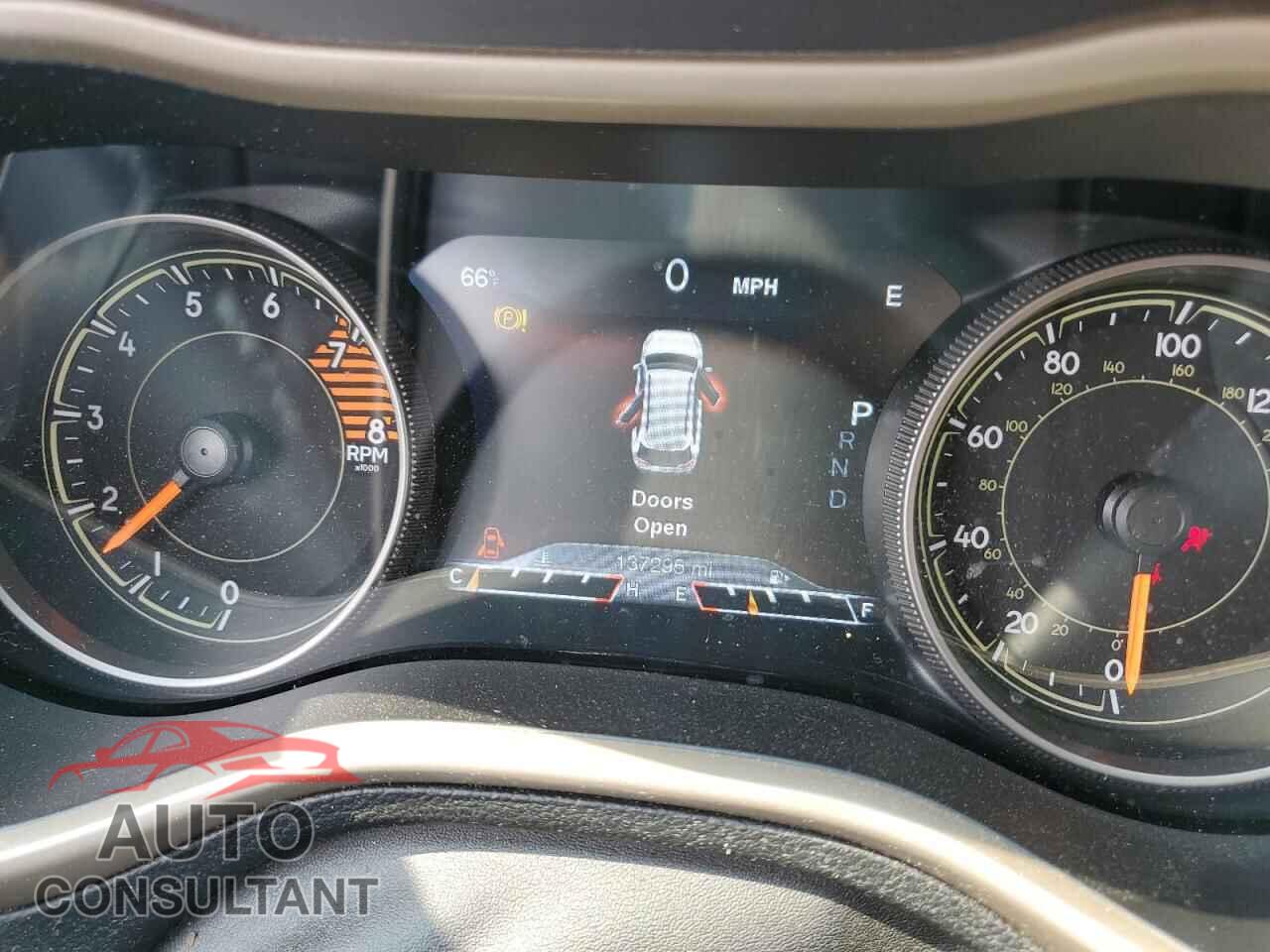JEEP GRAND CHER 2017 - 1C4PJLDS2HW595774