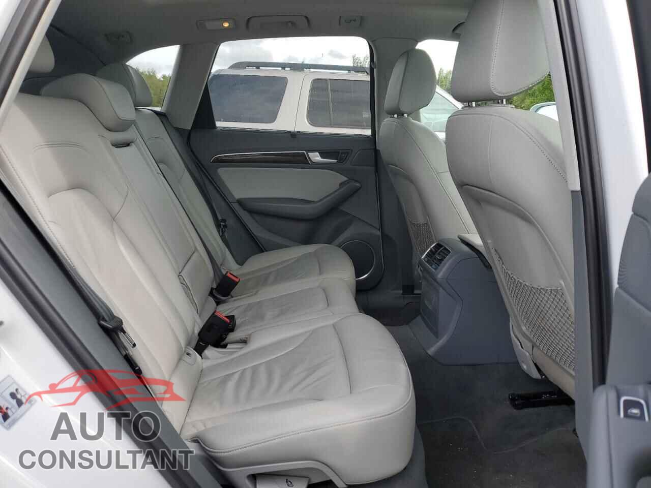 AUDI Q5 2014 - WA1C8BFP4EA113127