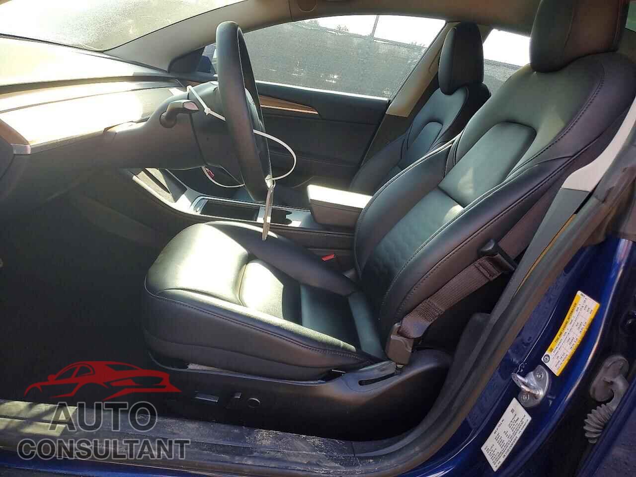 TESLA MODEL 3 2021 - 5YJ3E1EA8MF009610