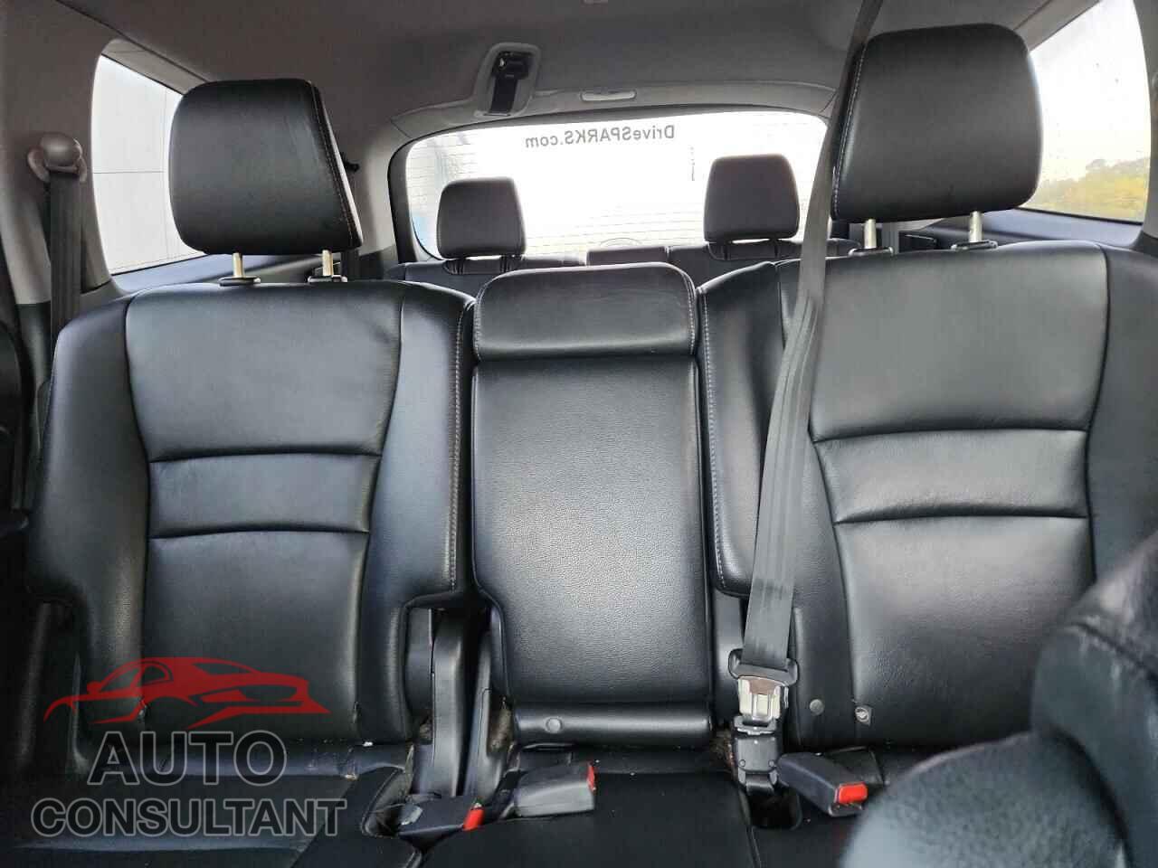 HONDA PILOT 2017 - 5FNYF5H57HB048168