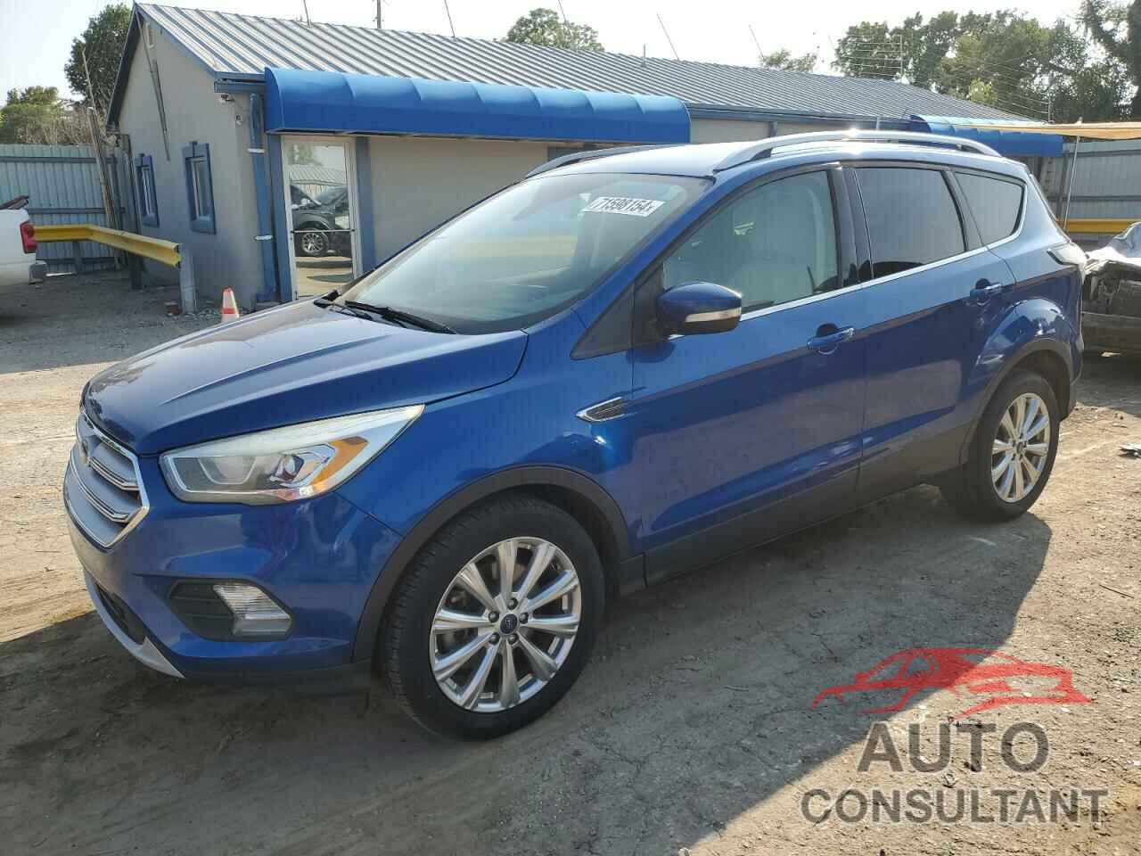 FORD ESCAPE 2017 - 1FMCU0J96HUA64316