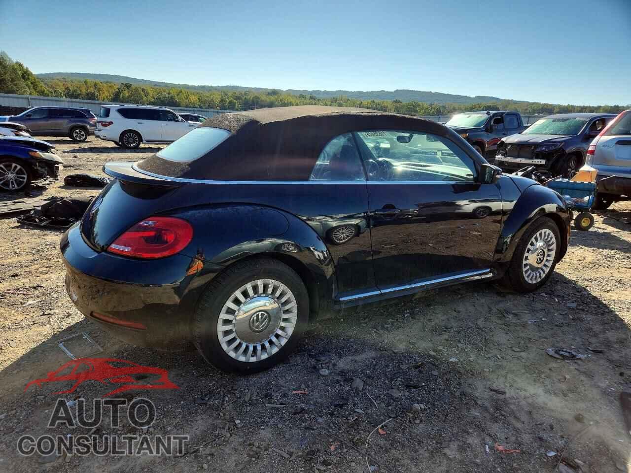 VOLKSWAGEN BEETLE 2015 - 3VW517AT1FM807053