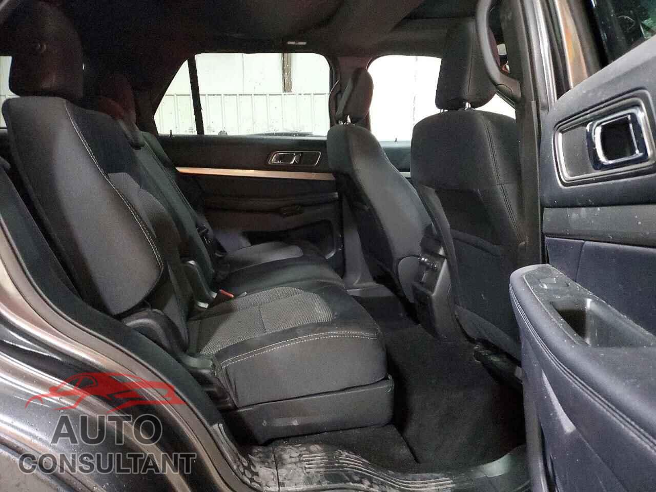 FORD EXPLORER 2019 - 1FM5K8D80KGA45508