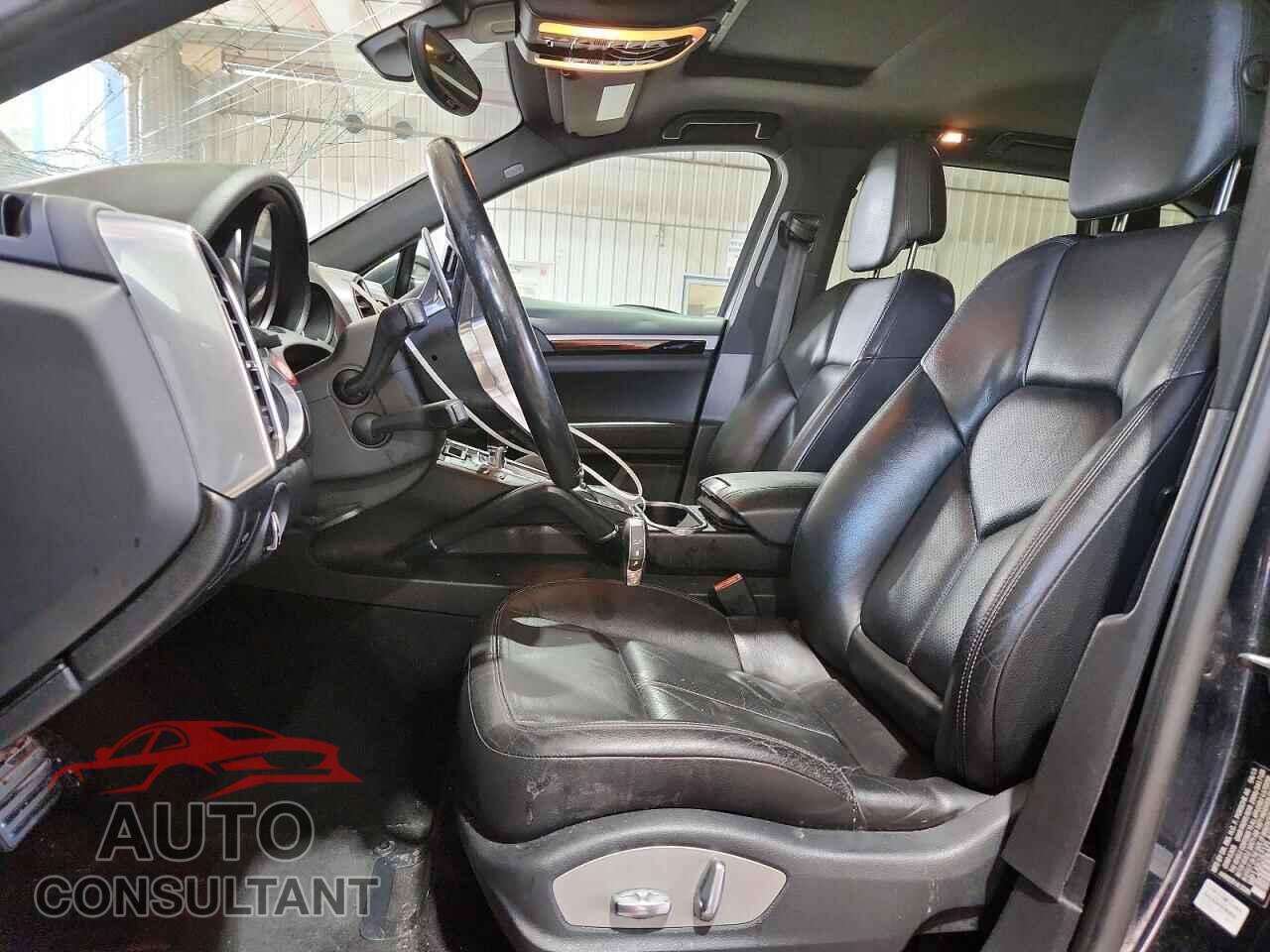 PORSCHE CAYENNE 2015 - WP1AB2A21FLA60644