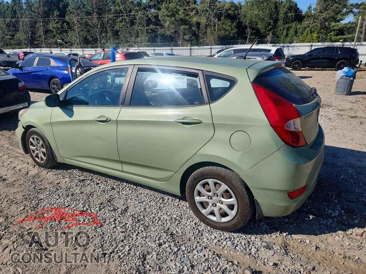 HYUNDAI ACCENT 2013 - KMHCT5AE0DU104882