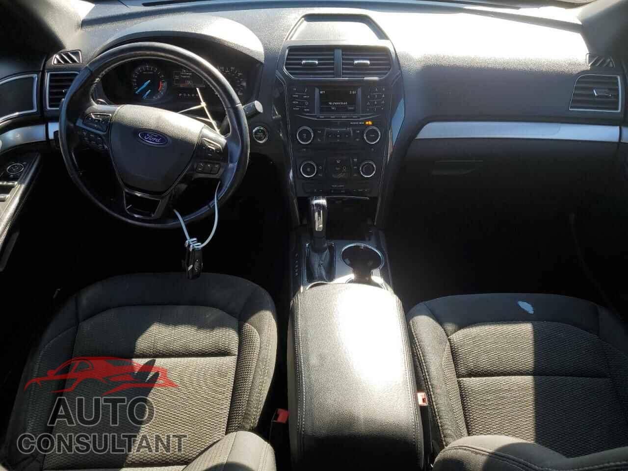 FORD EXPLORER 2017 - 1FM5K7D83HGC89799