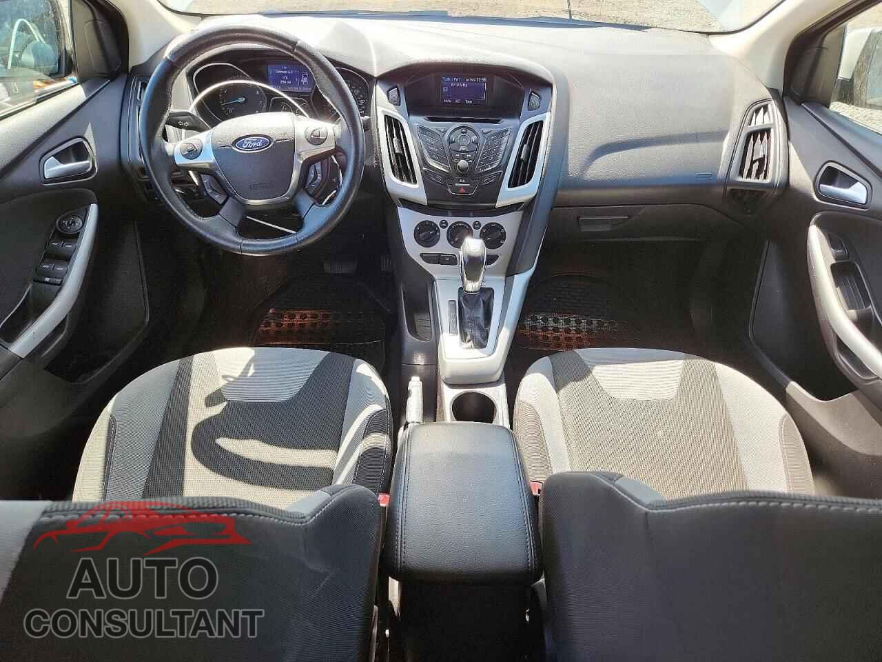 FORD FOCUS 2012 - 1FAHP3F2XCL467928