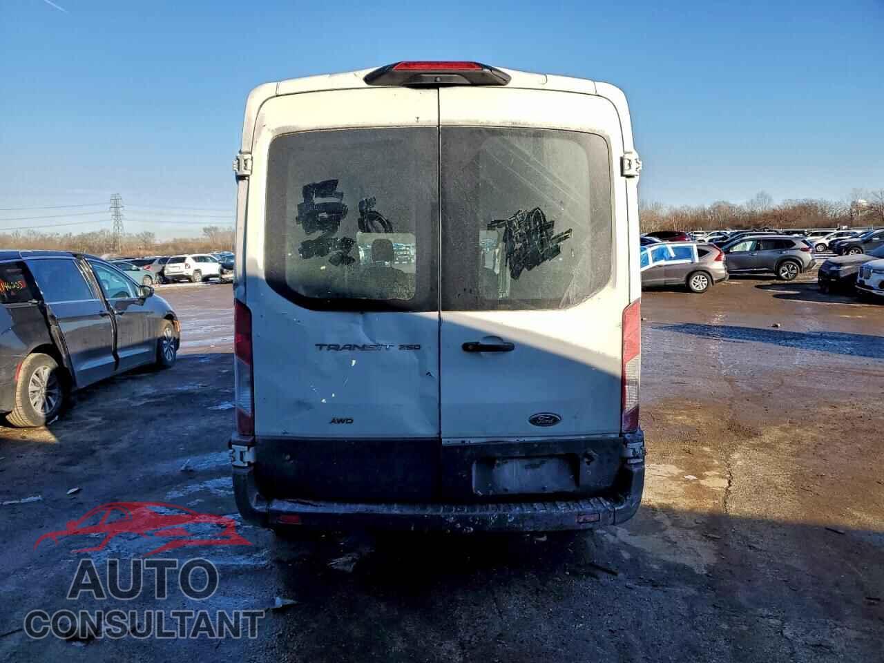 FORD TRANSIT 2020 - 1FTBR2C8XLKA04223