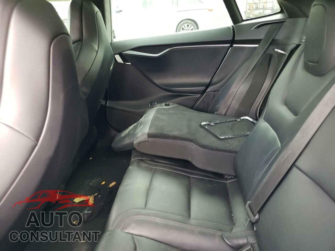 TESLA MODEL S 2019 - 5YJSA1E20KF303841