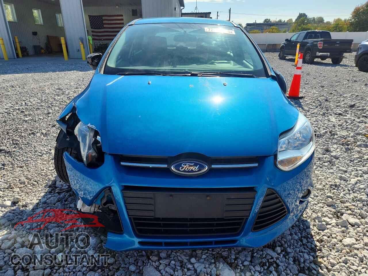 FORD FOCUS 2014 - 1FADP3K22EL222936