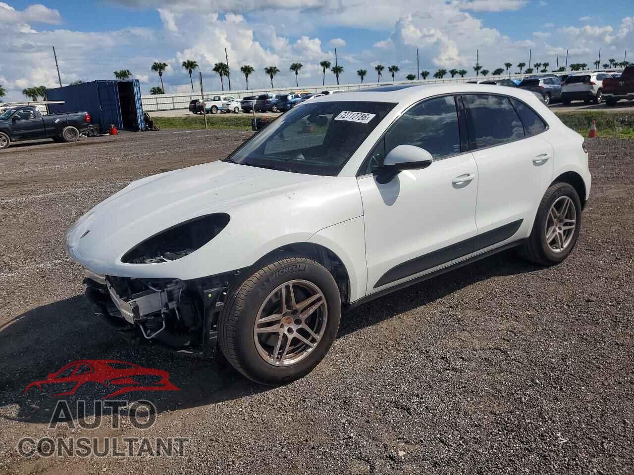 PORSCHE MACAN 2018 - WP1AA2A51JLB14823
