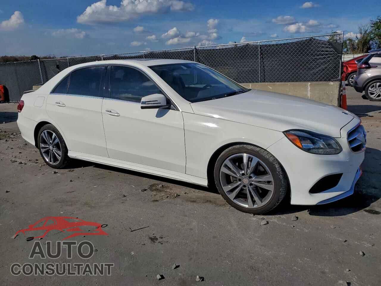 MERCEDES-BENZ E-CLASS 2014 - WDDHF5KB4EA854509