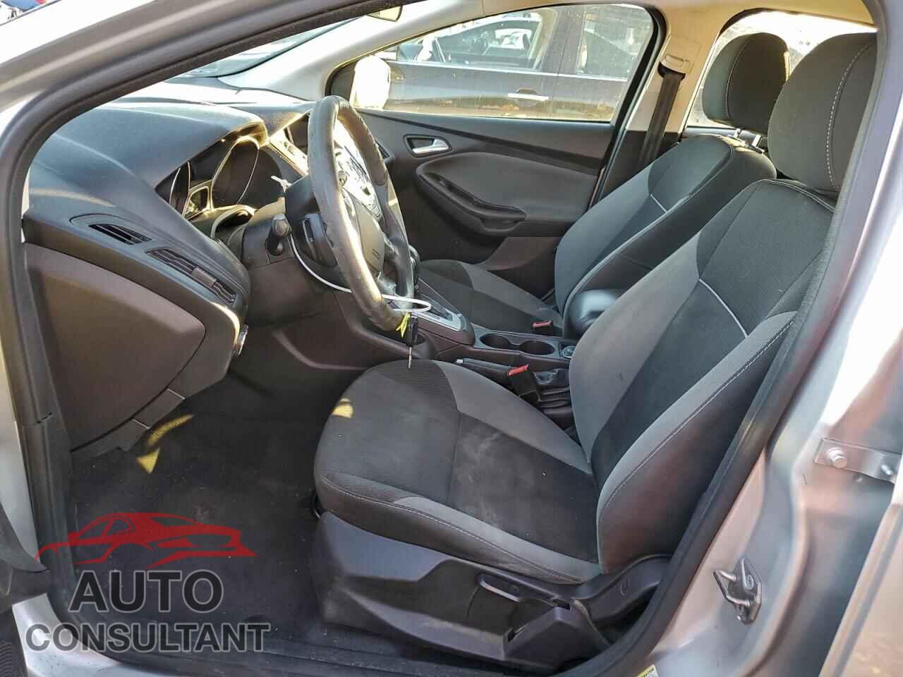 FORD FOCUS 2014 - 1FADP3F25EL327500