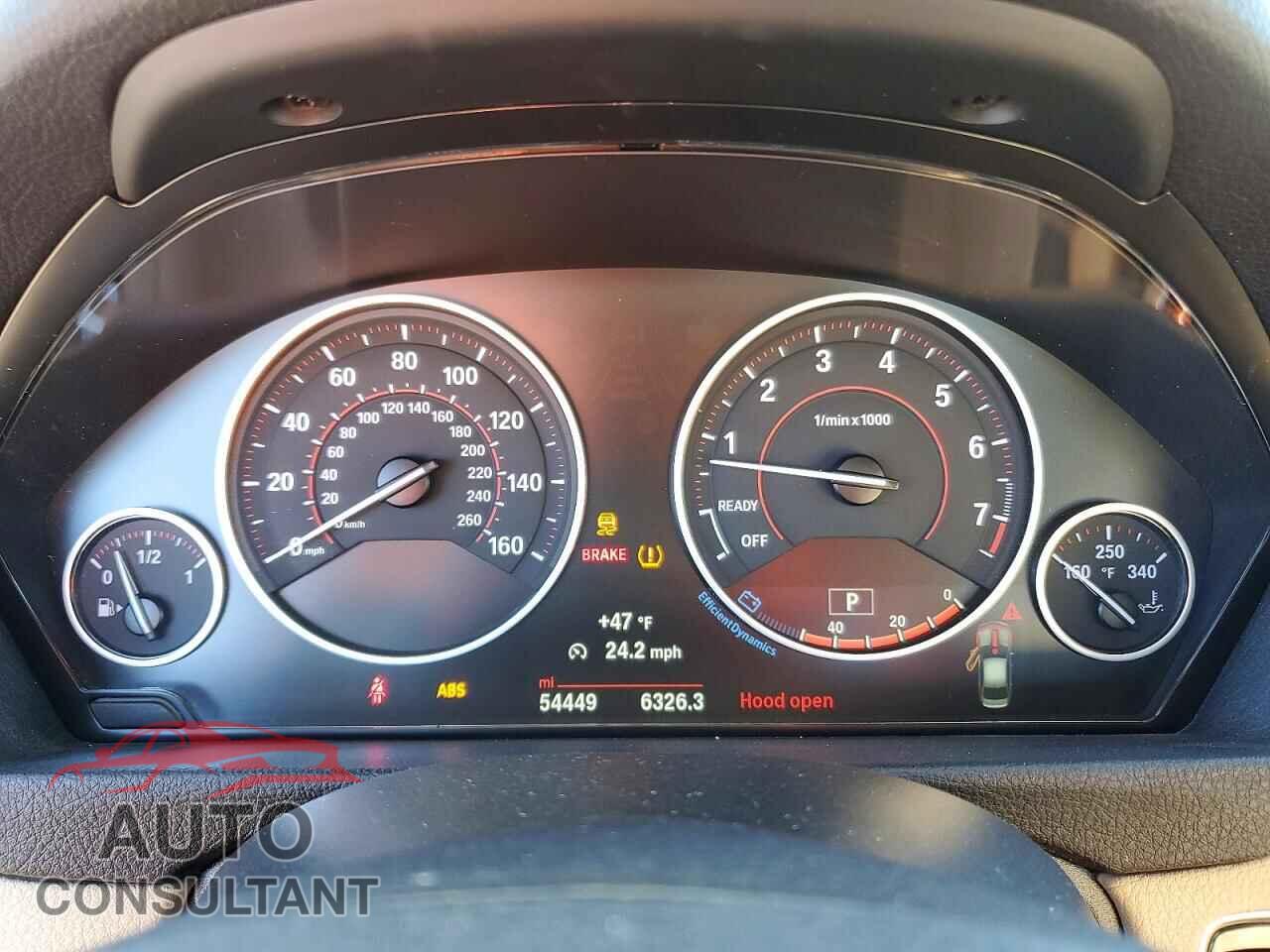 BMW 3 SERIES 2016 - WBA8E3G56GNU01196