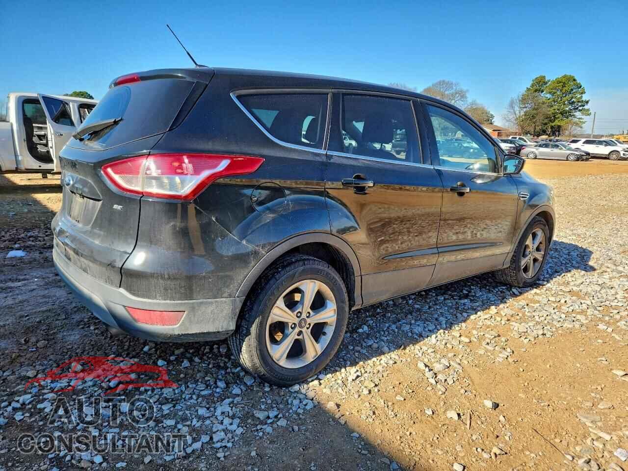 FORD ESCAPE 2016 - 1FMCU0G70GUA42459
