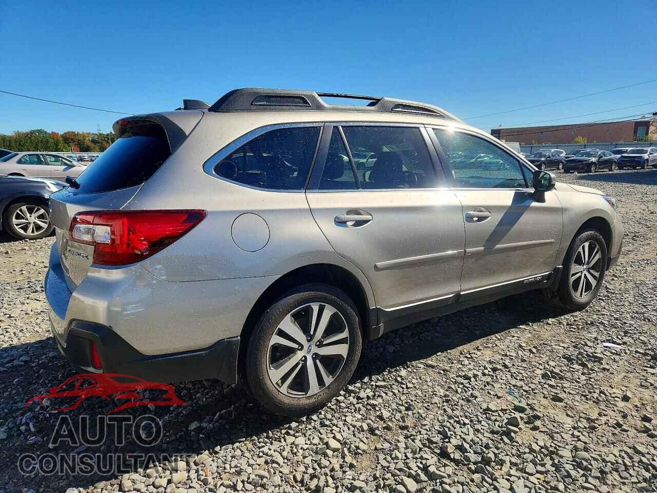 SUBARU OUTBACK 2019 - 4S4BSAJC8K3337420