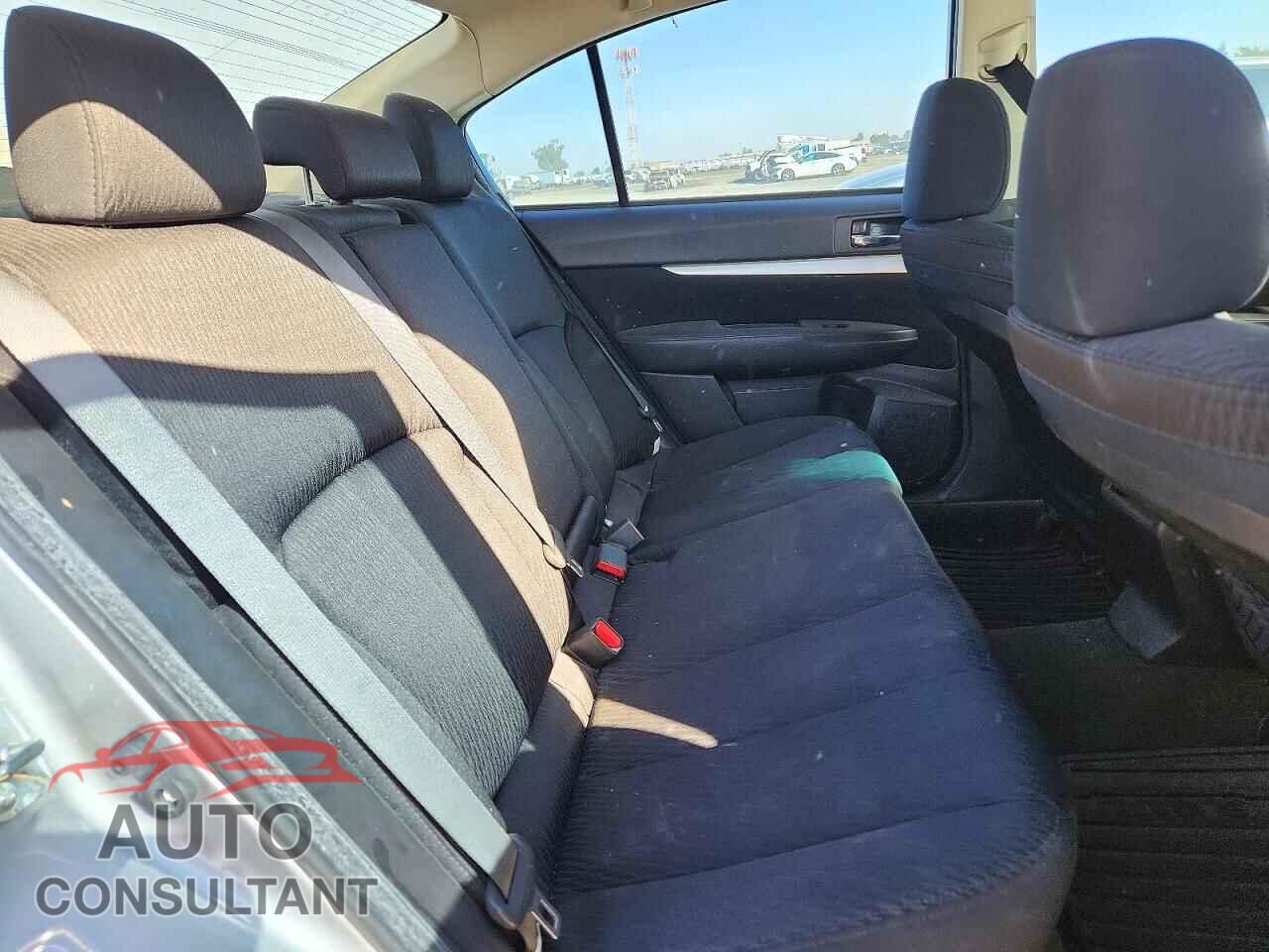 SUBARU LEGACY 2011 - 4S3BMCA68B3261489