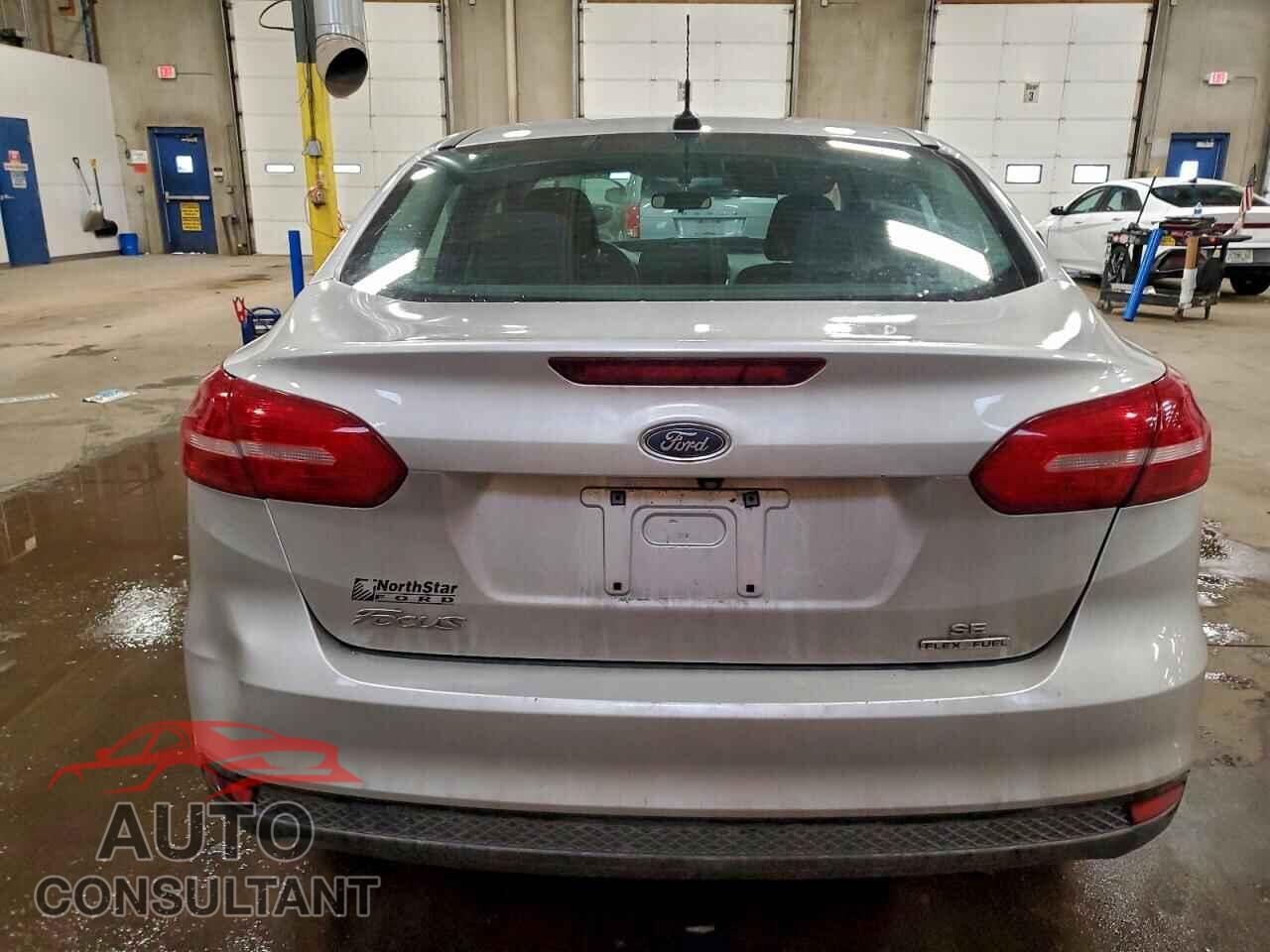 FORD FOCUS 2015 - 1FADP3F23FL363798