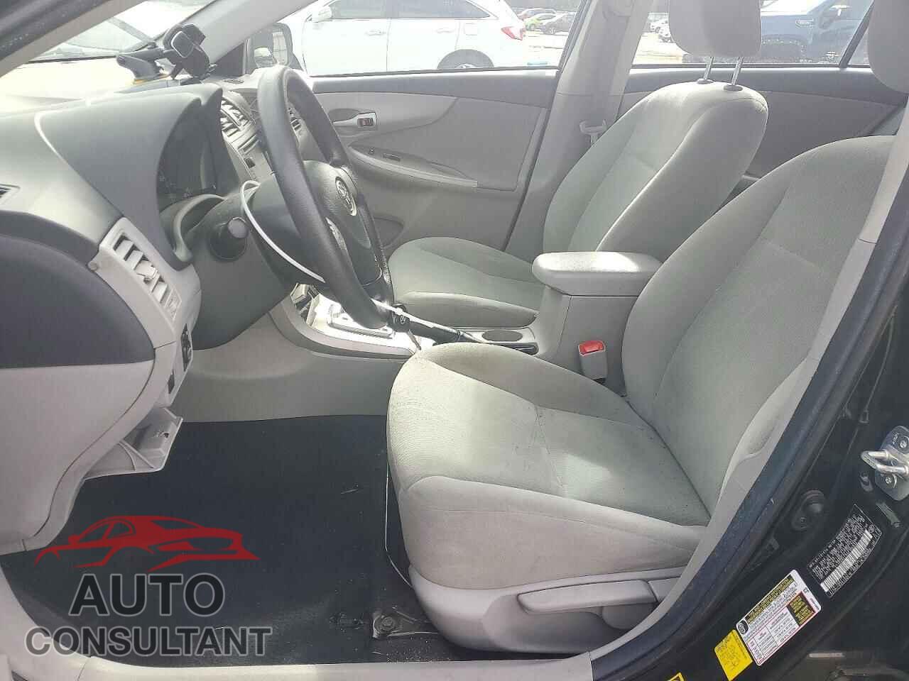 TOYOTA COROLLA 2013 - 2T1BU4EEXDC105634