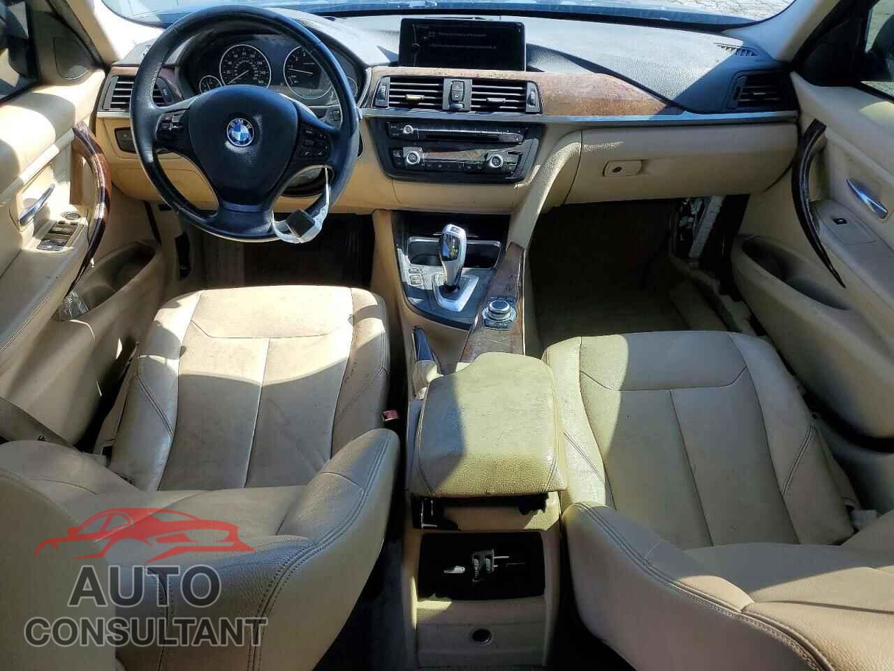 BMW 3 SERIES 2012 - WBA3A5C56CF345630