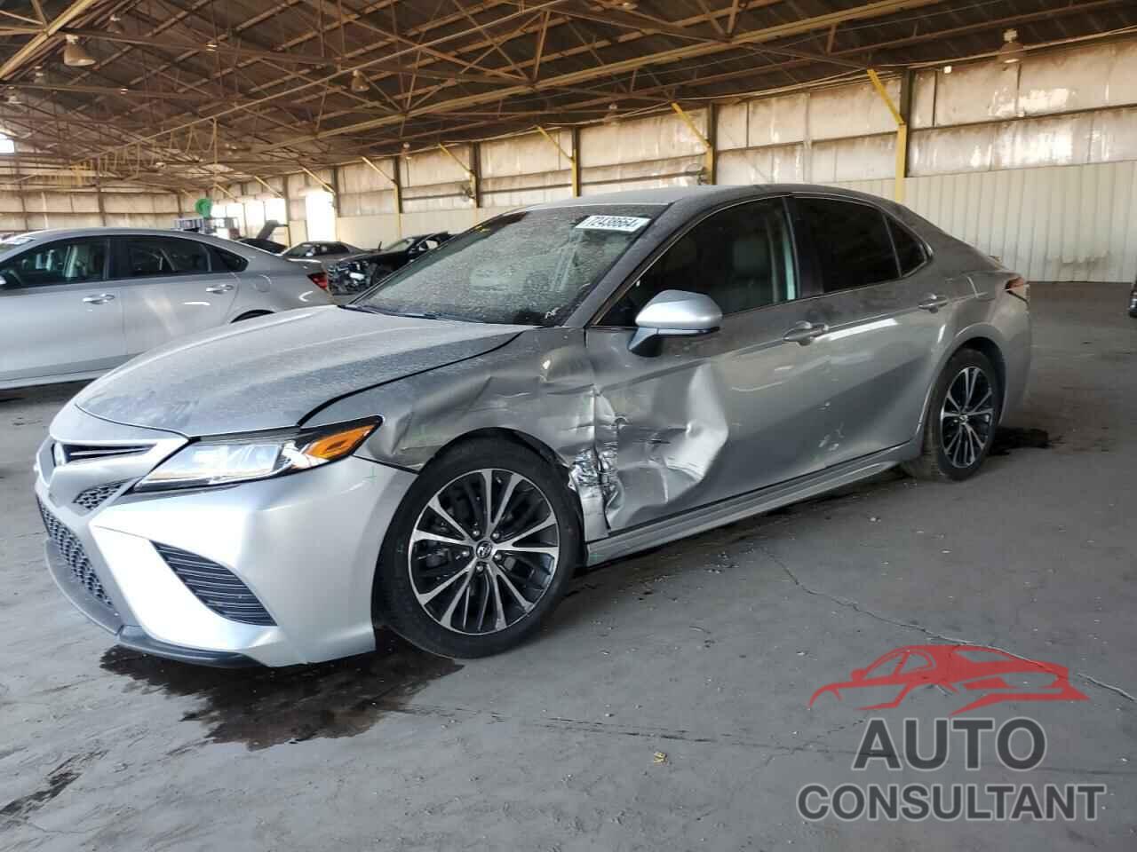 TOYOTA CAMRY 2018 - JTNB11HK4J3019227