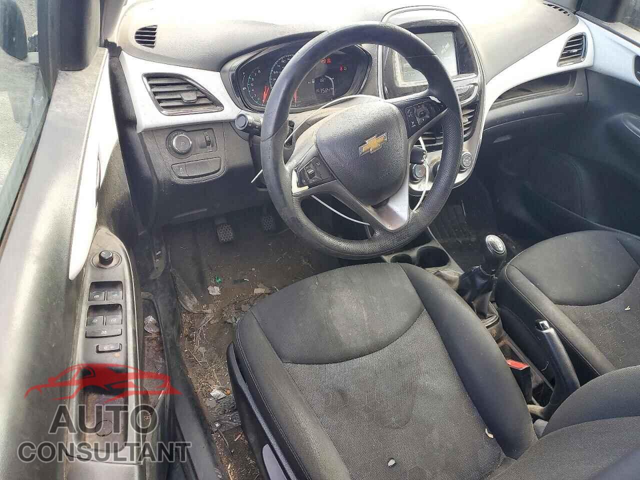 CHEVROLET SPARK 2017 - KL8CC6SA1HC776296