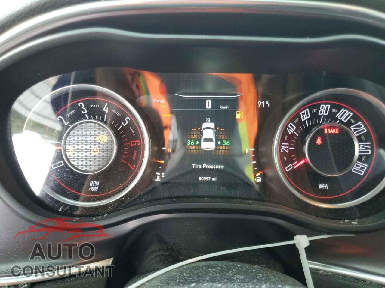DODGE CHALLENGER 2016 - 2C3CDZBT1GH226247