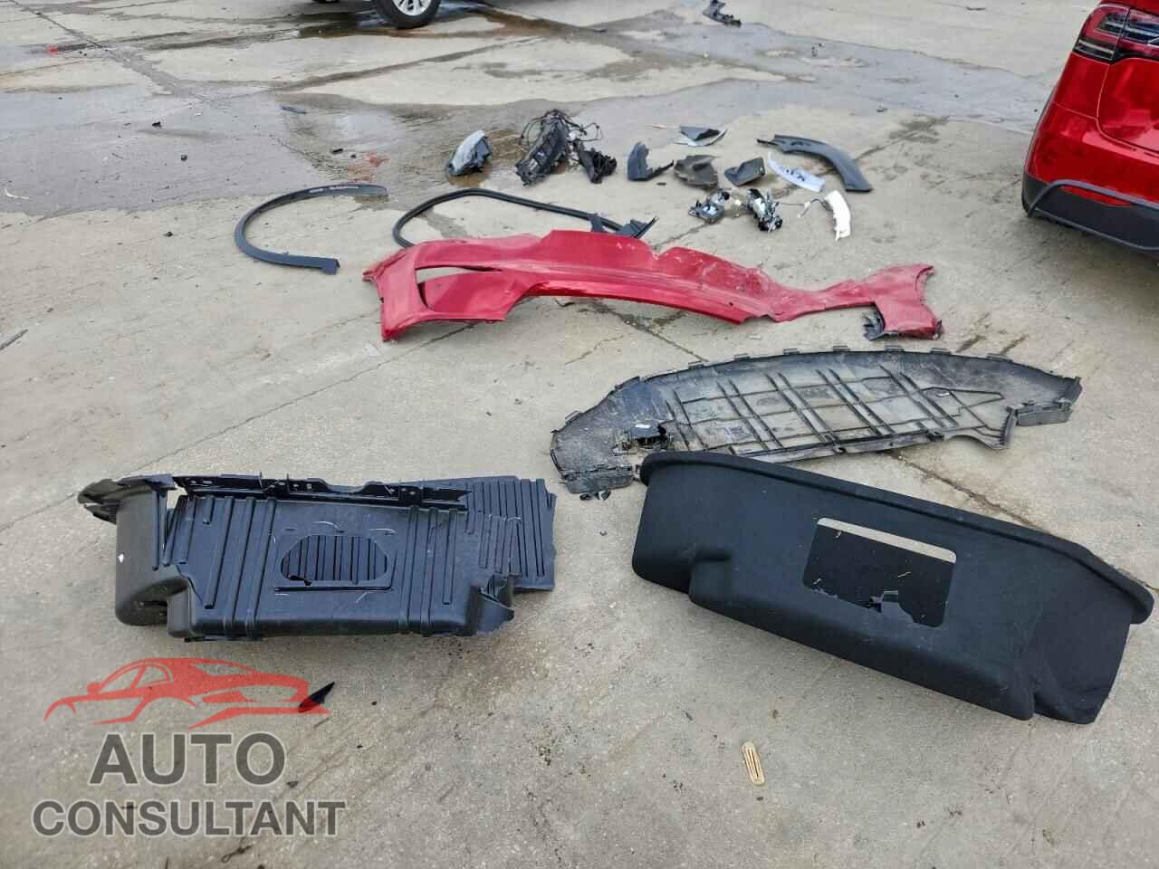 TESLA MODEL X 2023 - 7SAXCDE59PF367205