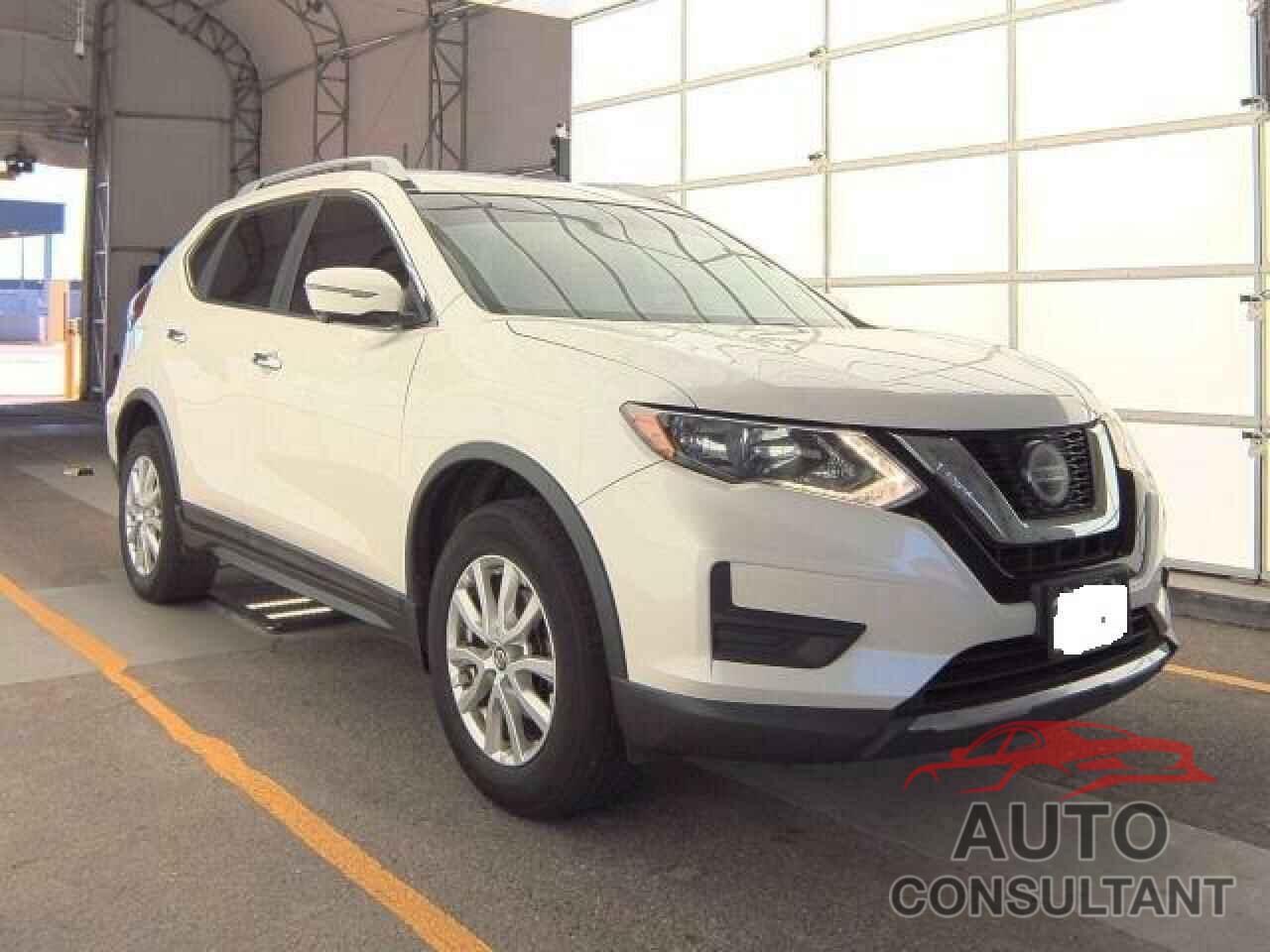 NISSAN ROGUE 2018 - 5N1AT2MV1JC726099