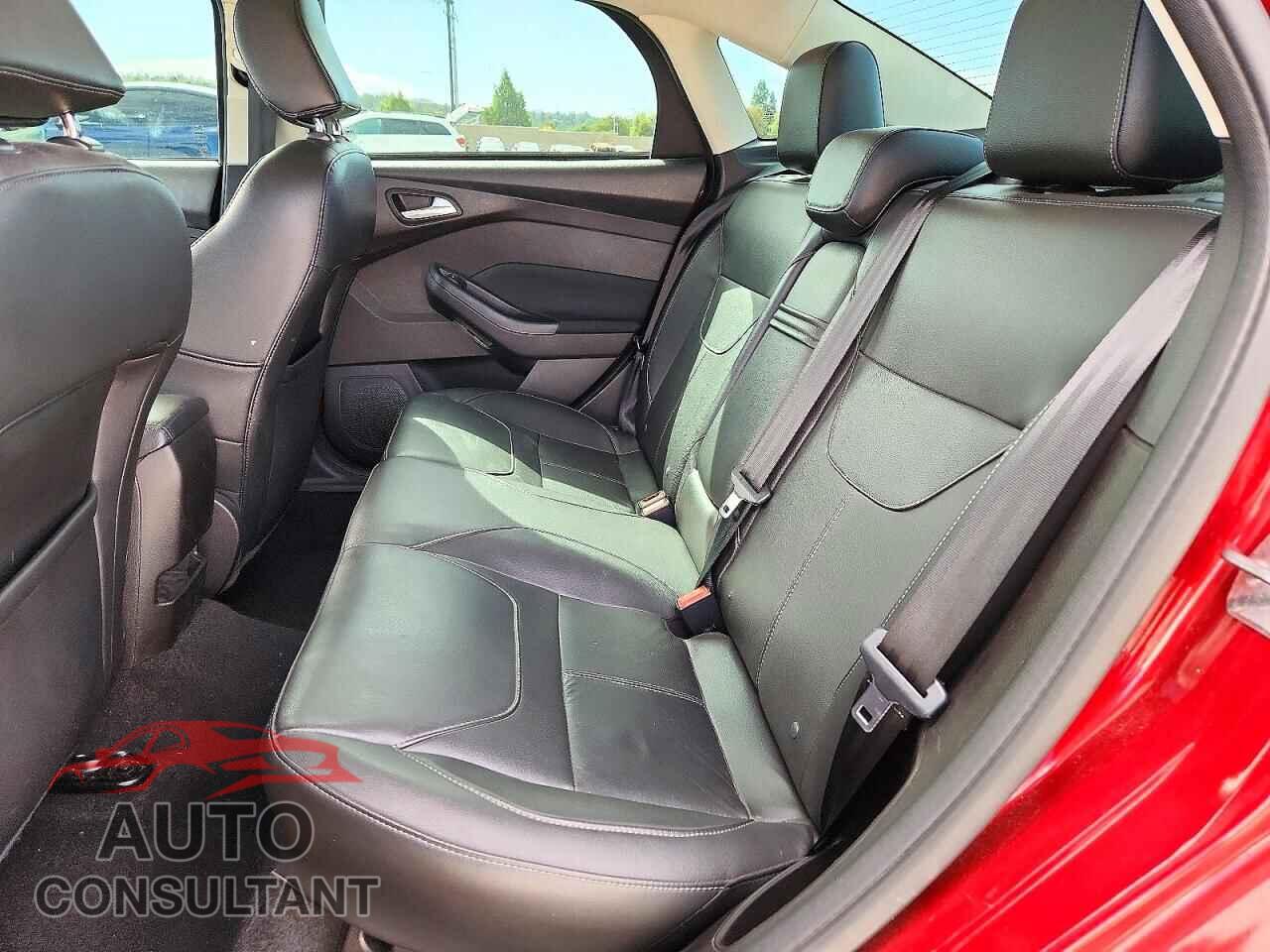 FORD FOCUS 2016 - 1FADP3F27GL362817