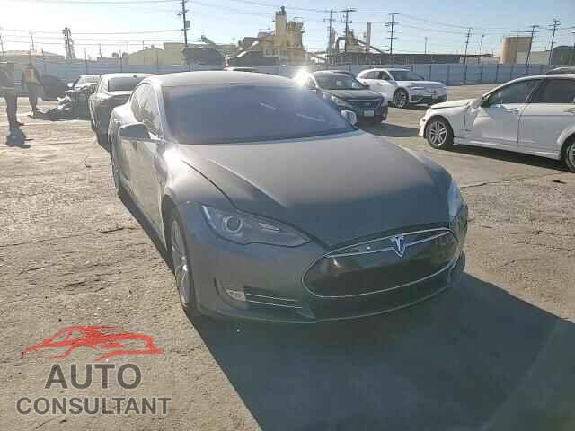 TESLA MODEL S 2014 - 5YJSA1H18EFP38355