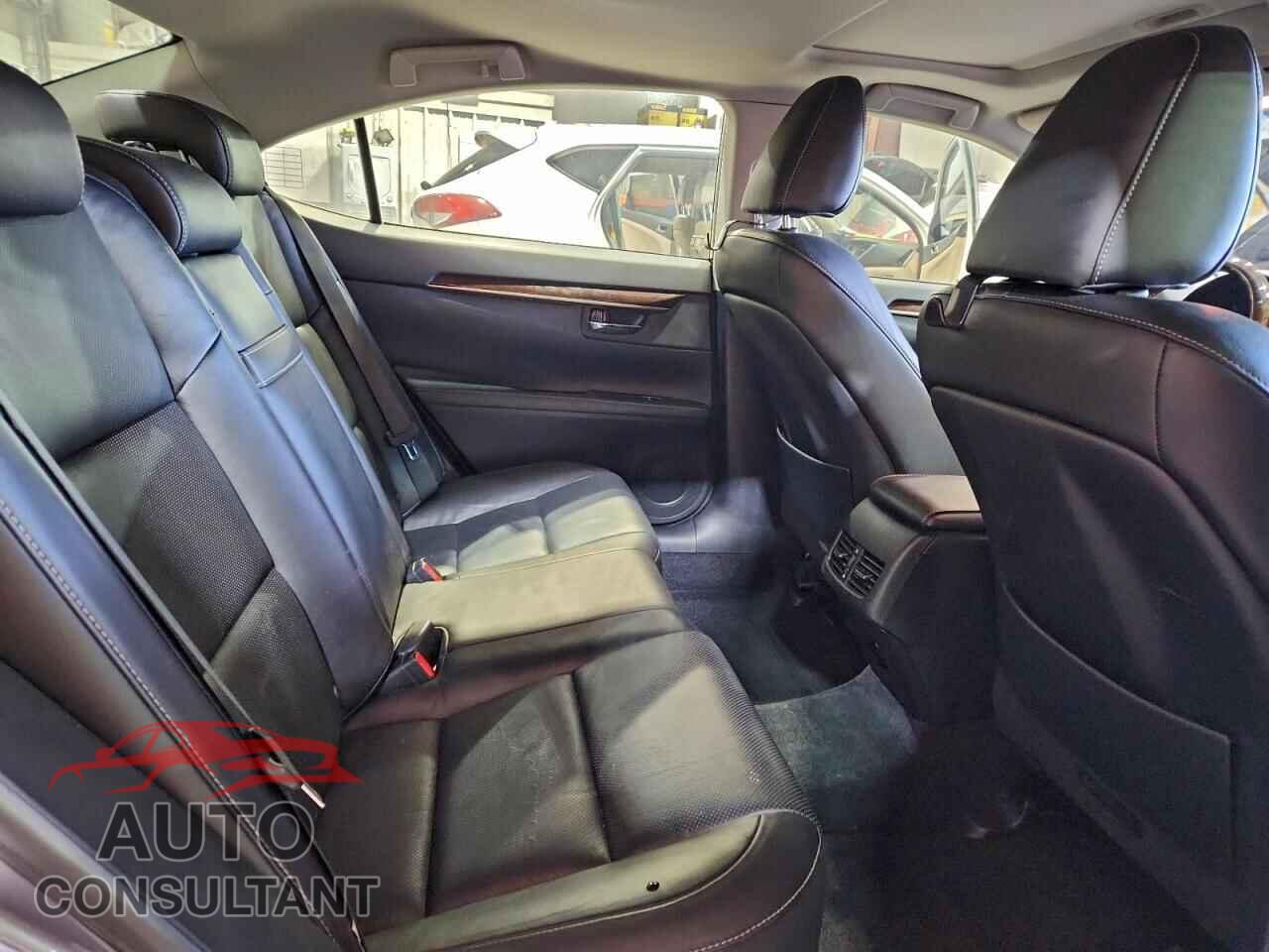 LEXUS ES350 2014 - JTHBK1GG4E2142910