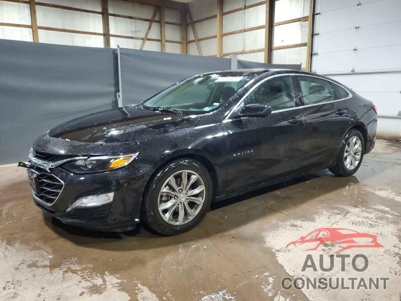 CHEVROLET MALIBU 2022 - 1G1ZD5ST2NF157008