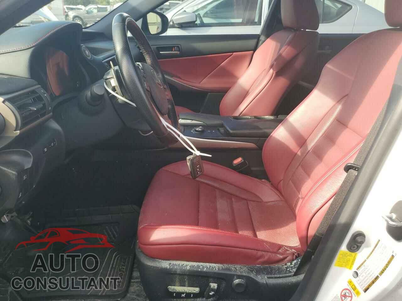 LEXUS IS 2017 - JTHBE1D2XH5031233