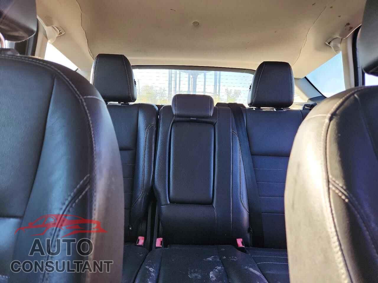 FORD CMAX 2013 - 1FADP5CU7DL536513