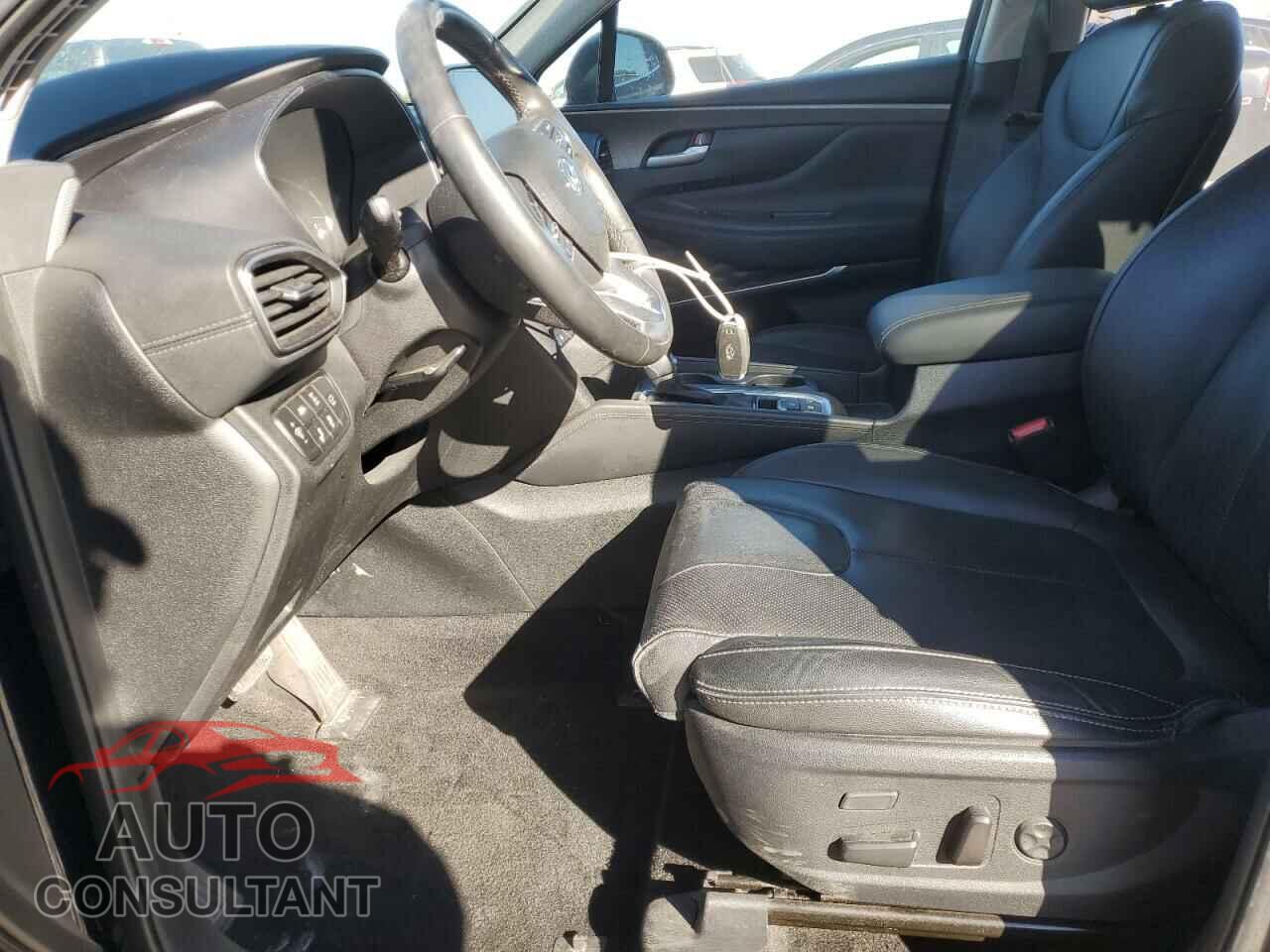 HYUNDAI SANTA FE 2019 - 5NMS5CAA5KH048194