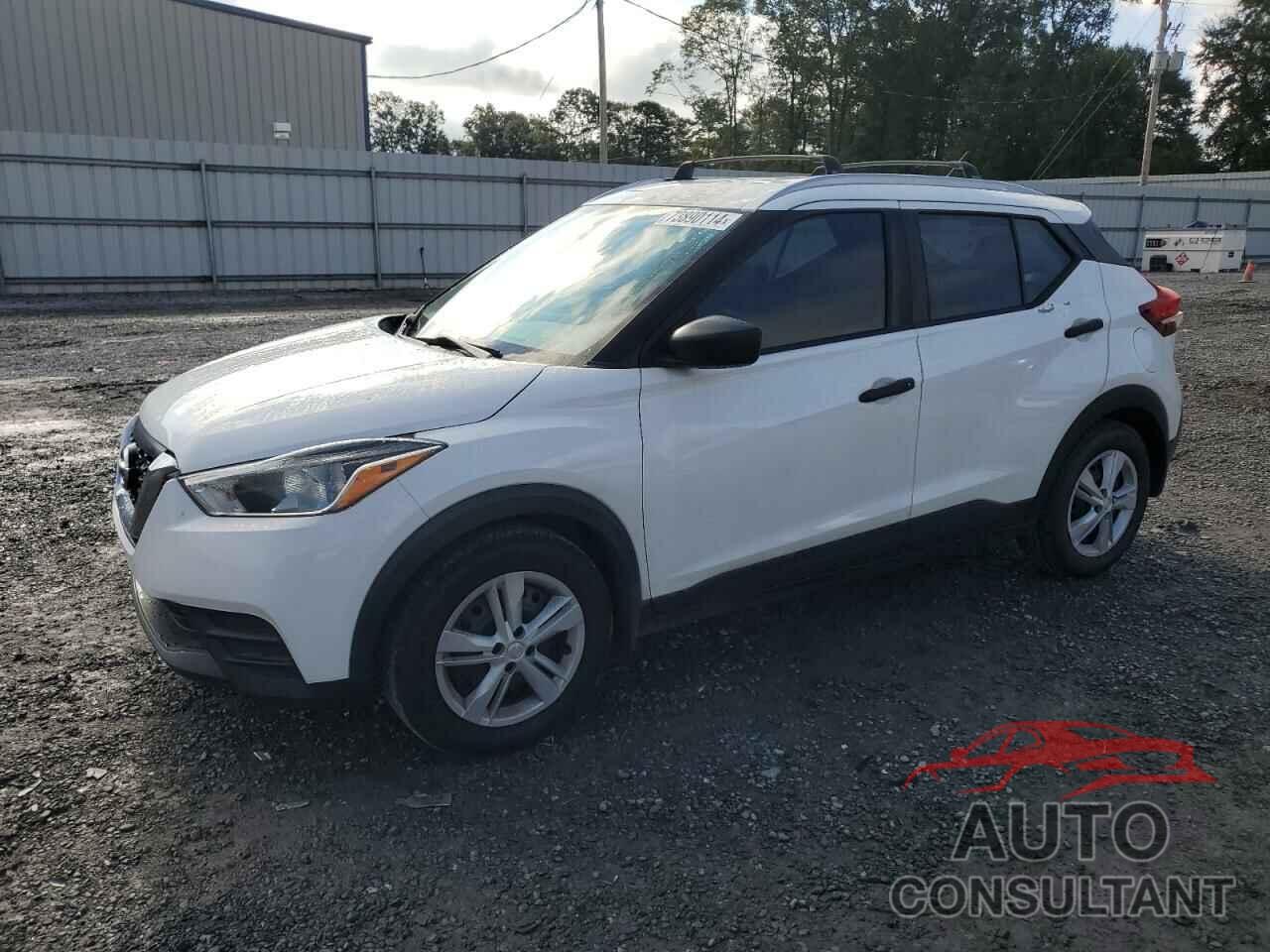 NISSAN KICKS 2018 - 3N1CP5CU2JL511513