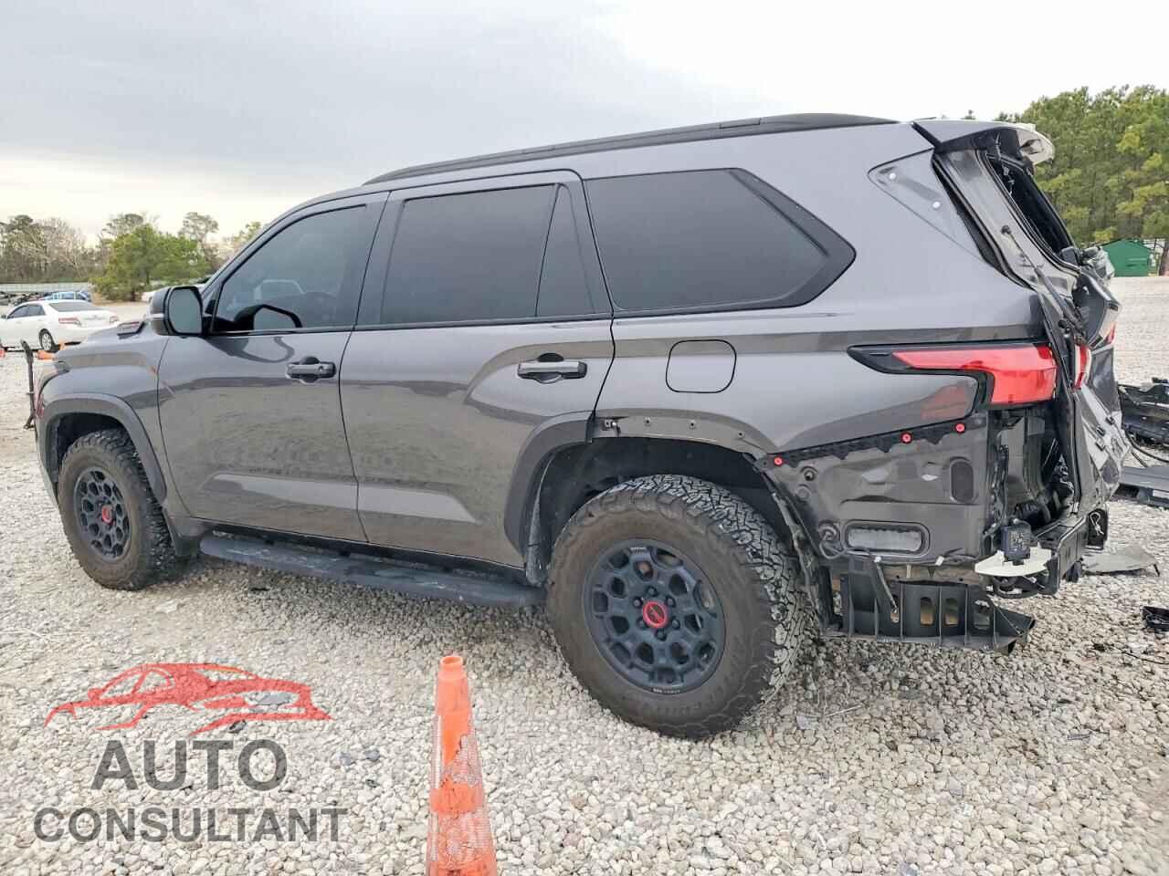 TOYOTA SEQUOIA 2023 - 7SVAAABA6PX012478