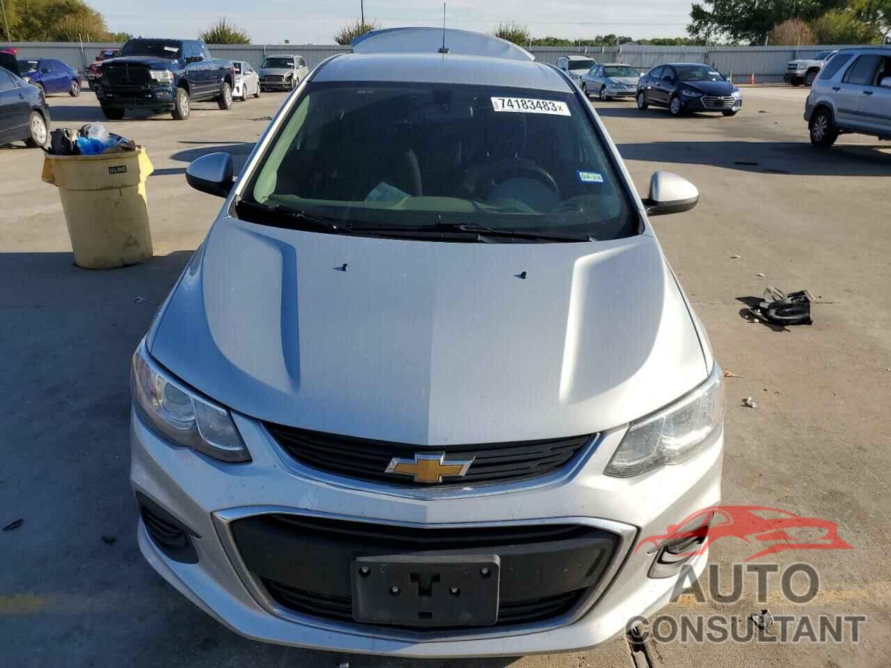 CHEVROLET SONIC 2019 - 1G1JD5SB1K4117742