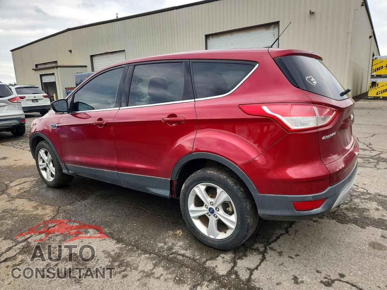 FORD ESCAPE 2015 - 1FMCU9G96FUA80752