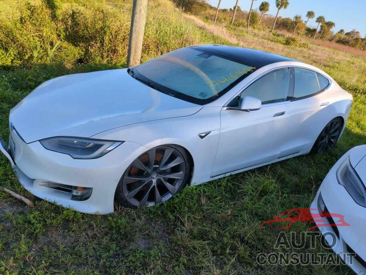 TESLA MODEL S 2020 - 5YJSA1E24LF370718