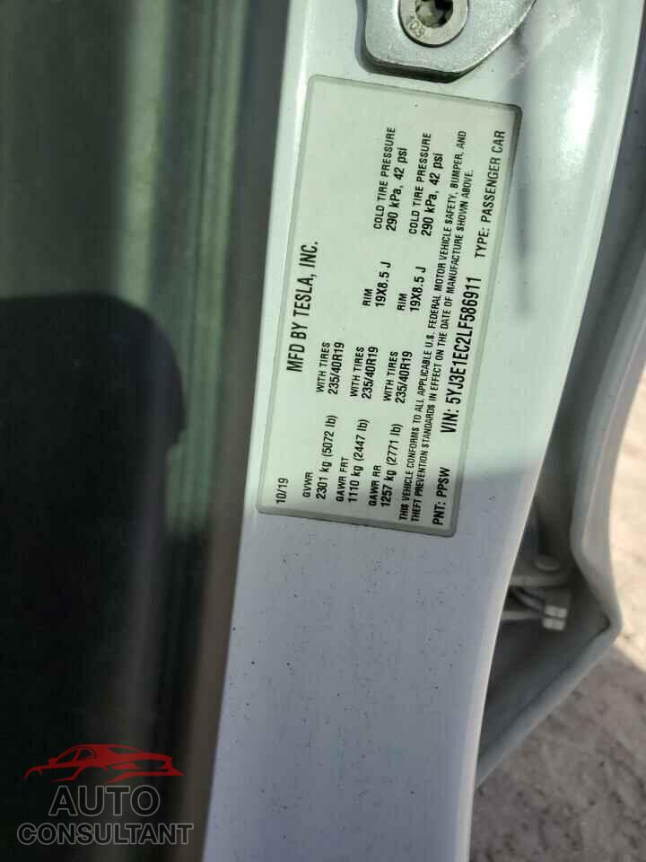 TESLA MODEL 3 2020 - 5YJ3E1EC2LF586911