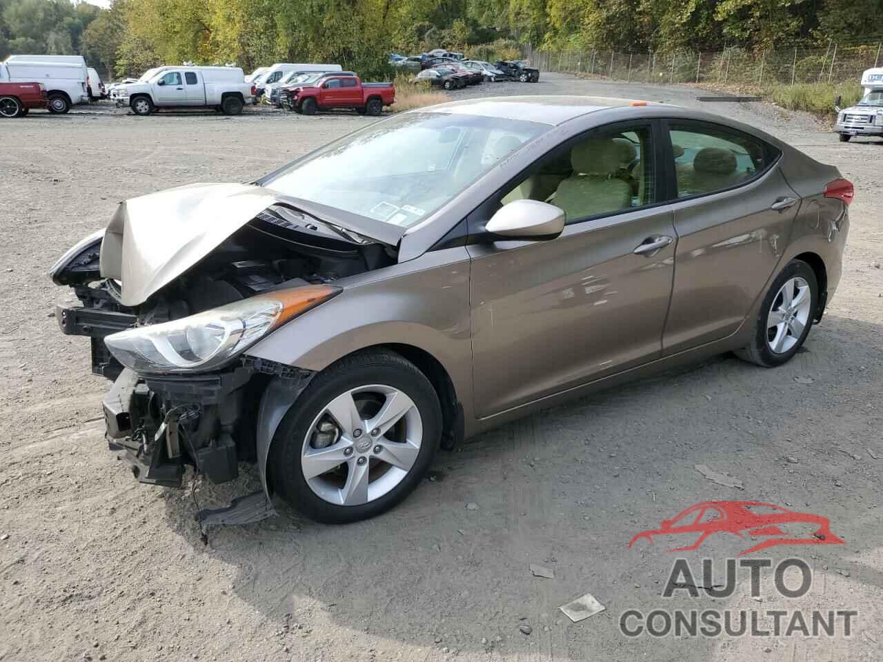 HYUNDAI ELANTRA 2013 - 5NPDH4AE3DH307439