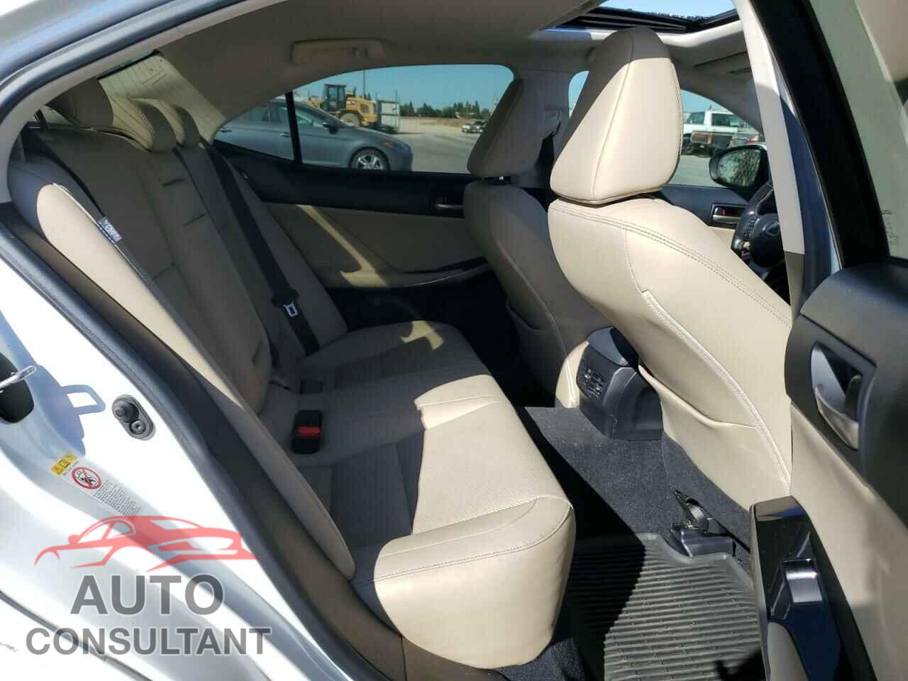 LEXUS IS 2017 - JTHBA1D23H5045261