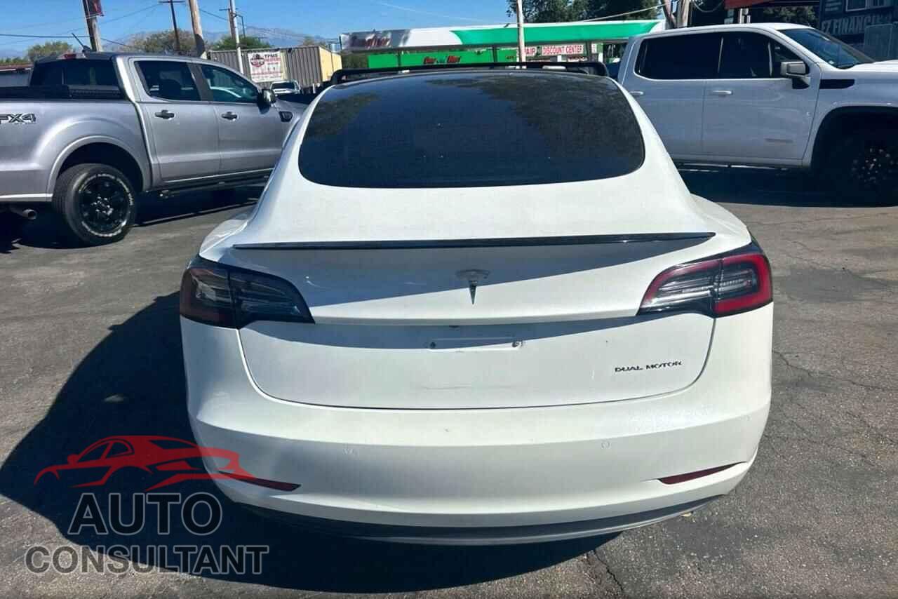 TESLA MODEL 3 2022 - 5YJ3E1EB3NF144830