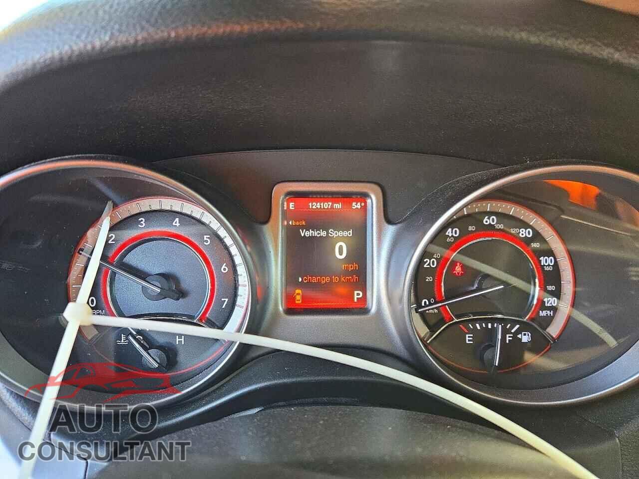 DODGE JOURNEY 2015 - 3C4PDCGB2FT639228
