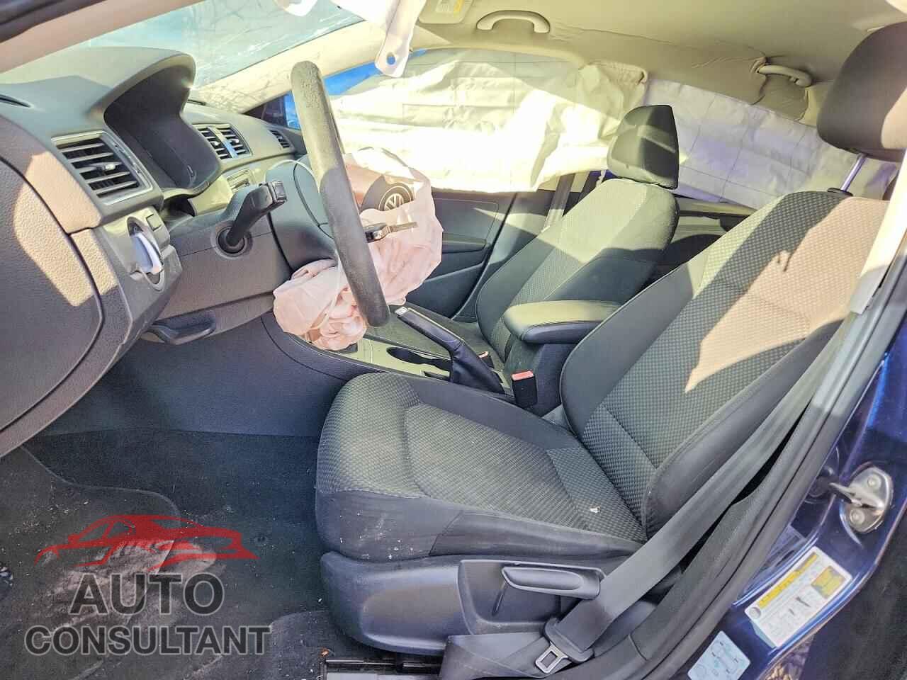 VOLKSWAGEN PASSAT 2014 - 1VWAP7A33EC006685