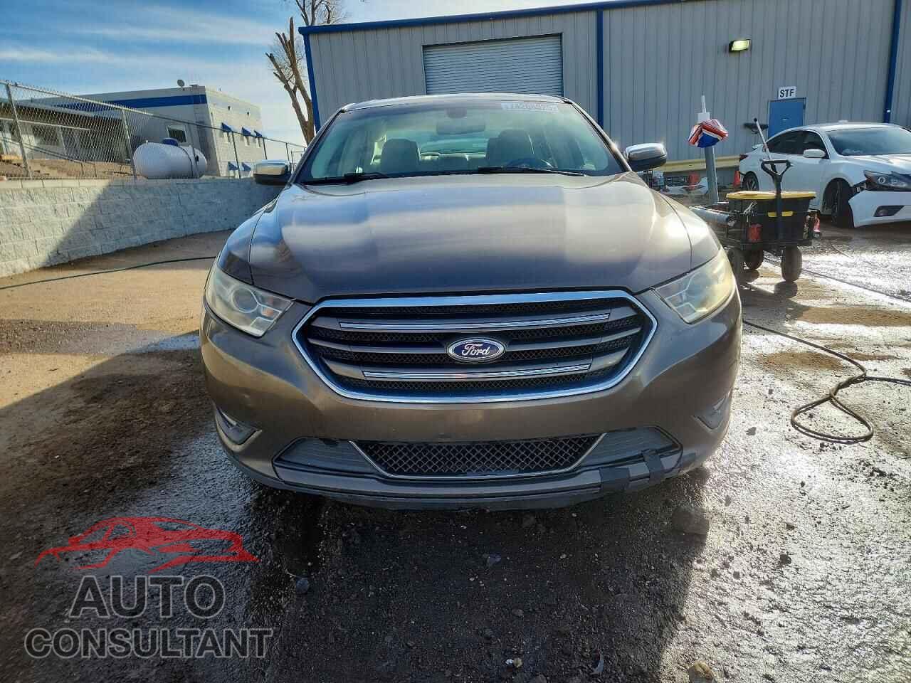 FORD TAURUS 2015 - 1FAHP2F87FG110539
