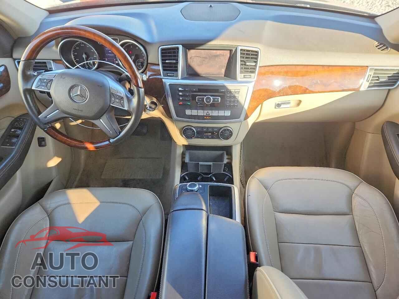 MERCEDES-BENZ M-CLASS 2012 - 4JGDA5HB2CA064004